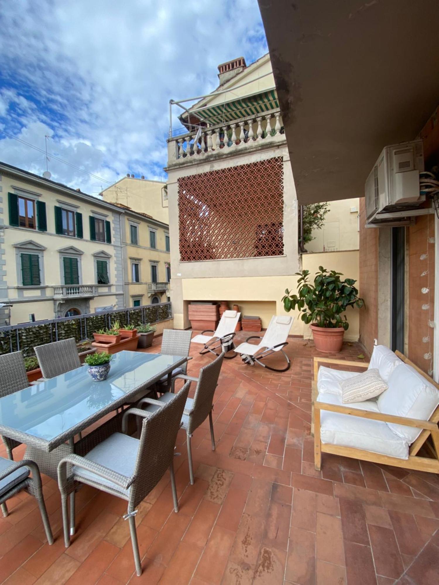 A Casa Di Eva E Paolo Lägenhet Florens Exteriör bild